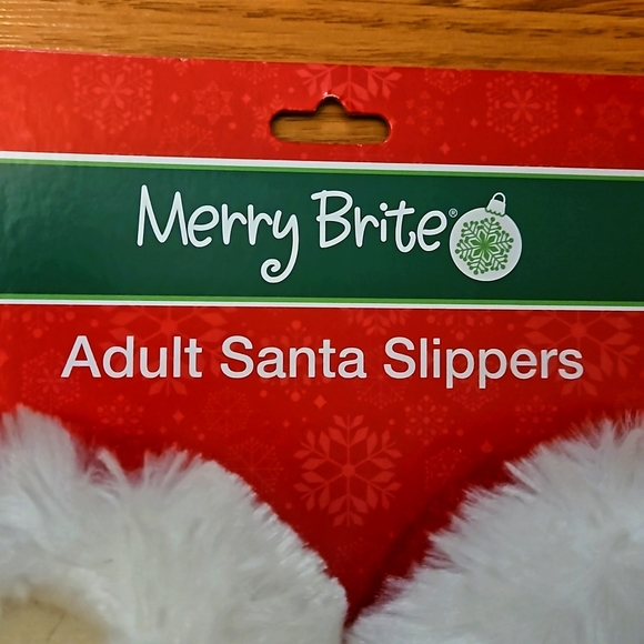 Merry Brite Adult Santa Slippers with Bells. Christmas New Size 7/8 - Picture 2 of 7